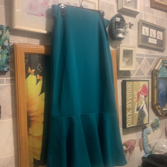 Messini skirt - Picture 1 of 8